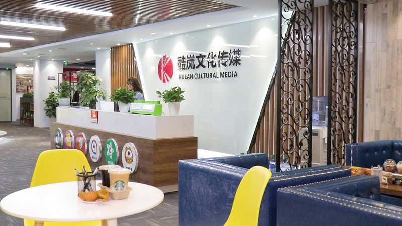 品牌自播与代播：如何选择更适合你的直播策略